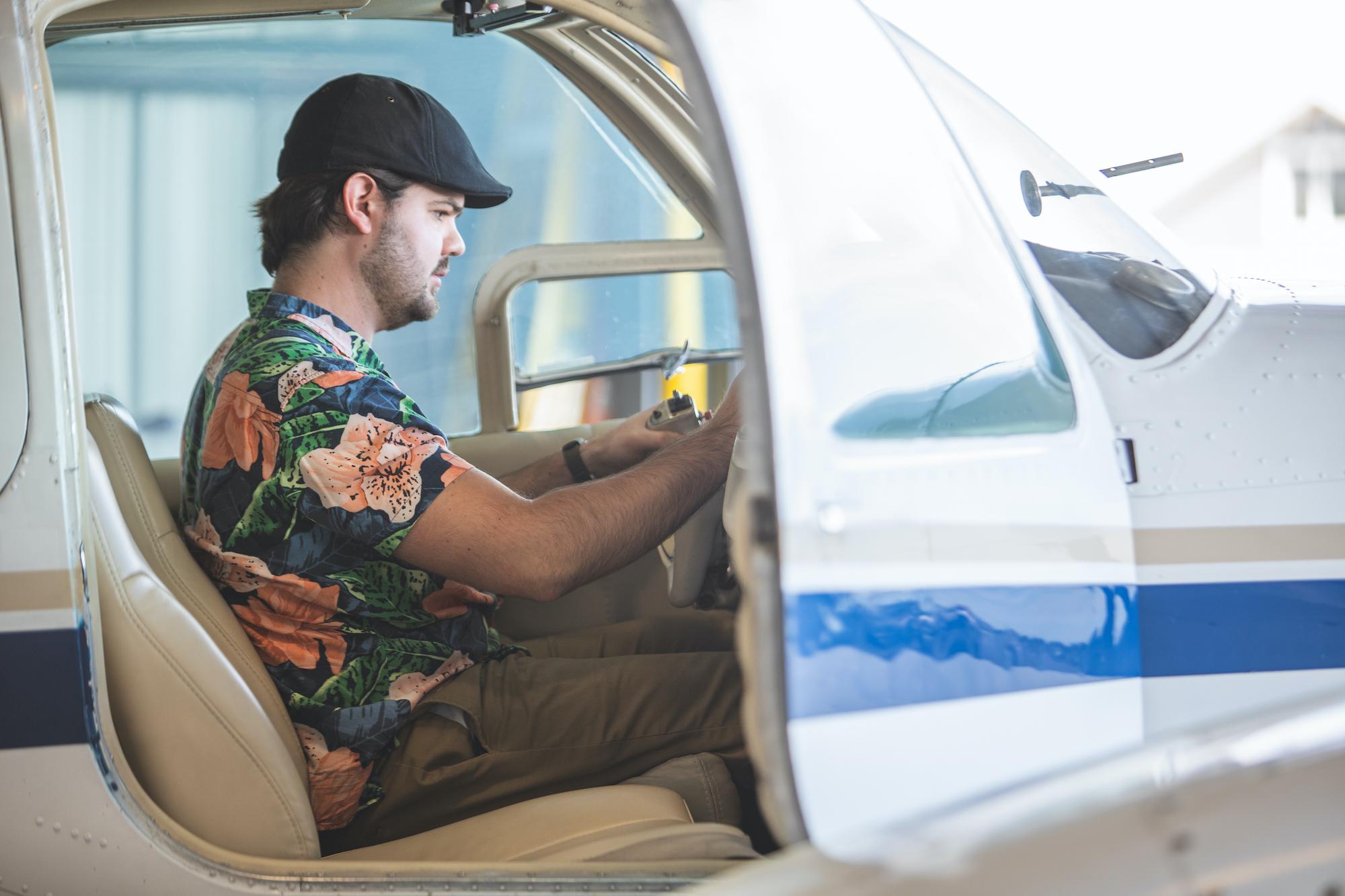 Commercial Pilot | High Tide Aviation